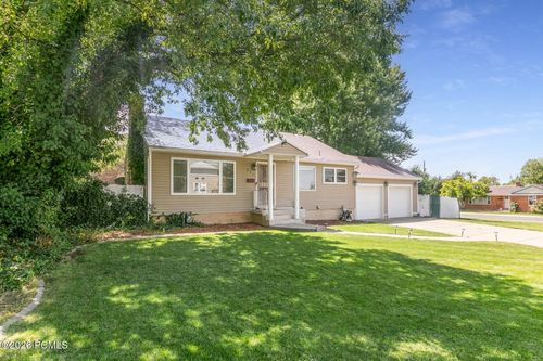 907 Maple St, Ogden, UT, 84403-1925 | Card Image