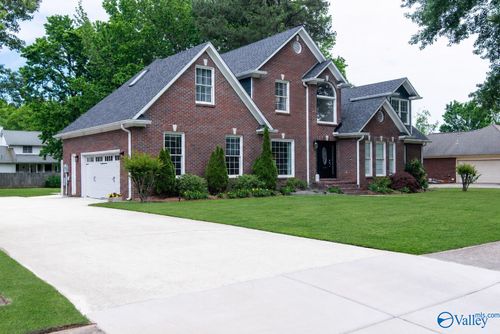 119 Fred Atkinson Rd, Huntsville, AL, 35806-1285 | Card Image