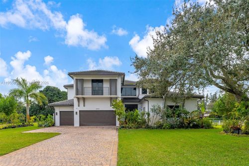 4950 Sw 158th Ave, Southwest Ranches, FL, 33331-1458 | Card Image