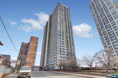 200 Old Palisade Rd, Fort Lee, NJ, 07024-7056 | Card Image