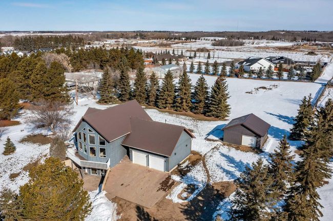 6104 47 Avenue, House other with 5 bedrooms, 3 bathrooms and null parking in Wetaskiwin AB | Image 46