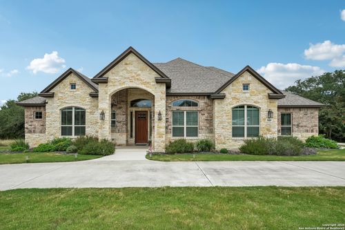 5688 Copper Crk, New Braunfels, TX, 78132-3921 | Card Image
