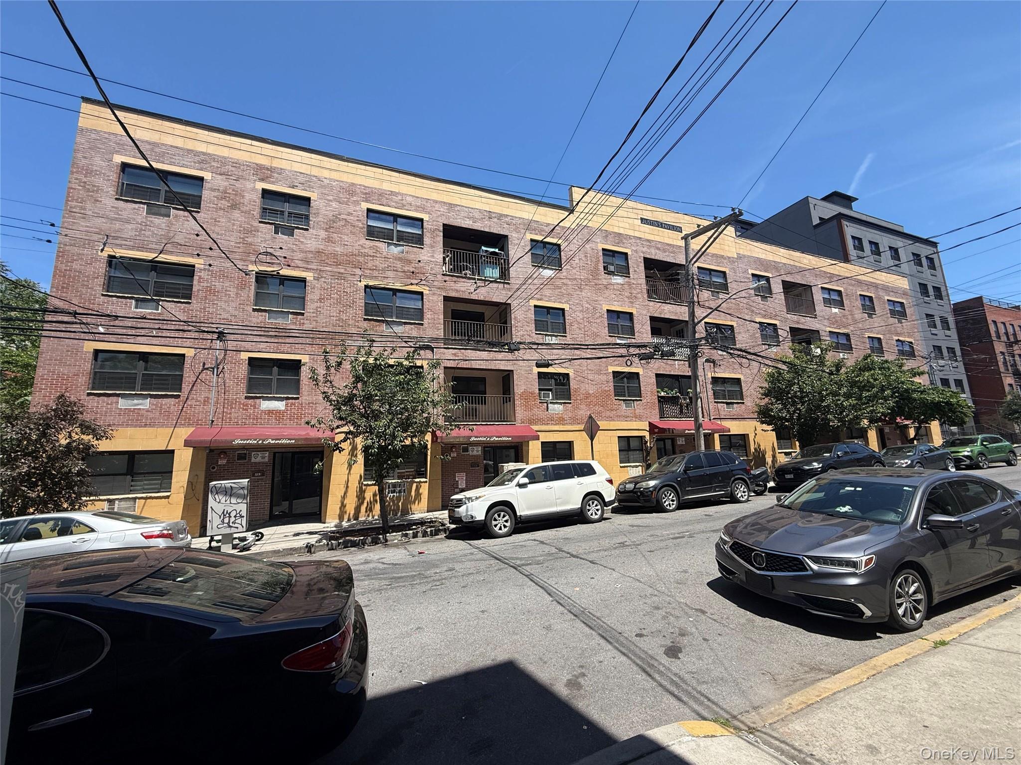 Commercial Sale in New York 3
