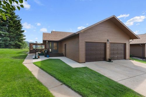 1035 Country Club Dr, Spearfish, SD, 57783-3104 | Card Image