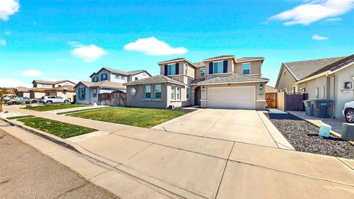 1164 Barcelona Dr, Livingston, CA, 95334-9807 | Card Image