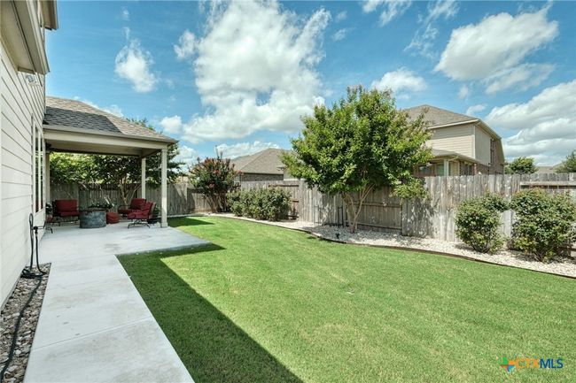 Another view of private backyard | Image 37