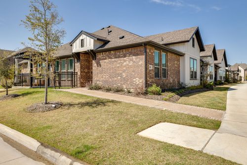 4801 Midnight Violet Way, Arlington, TX, 76005-1360 | Card Image