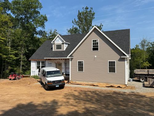 117 Colchester Ave, East Hampton, CT, 06424-1631 | Card Image