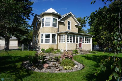 101 5th St Nw, Barnesville, MN, 56514-3207 | Card Image