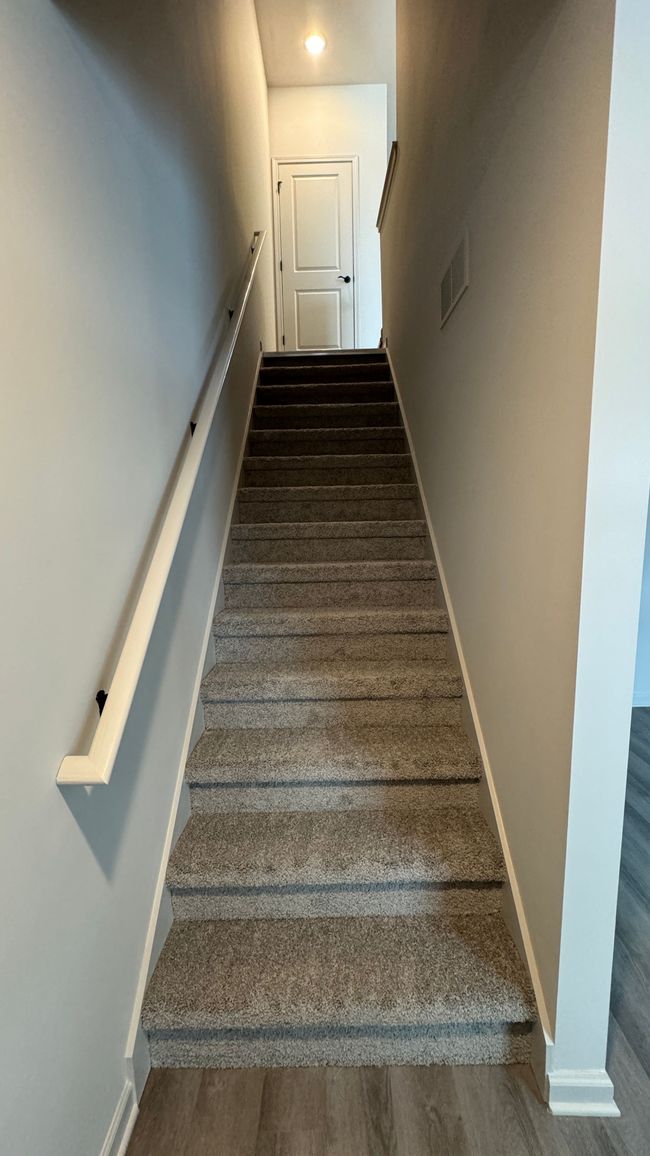 29977 Center St, Condo with 2 bedrooms, 3 bathrooms and null parking in New Hudson MI | Image 5