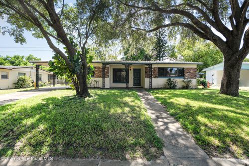 516 Eloise Ave, Titusville, FL, 32796-2451 | Card Image