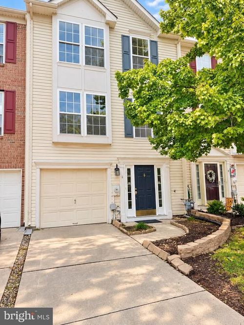 6 Clemens Ln, BLACKWOOD, NJ, 08012-5822 | Card Image