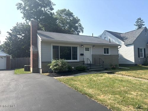 1369 Baker Ave, Schenectady, NY, 12309-5713 | Card Image