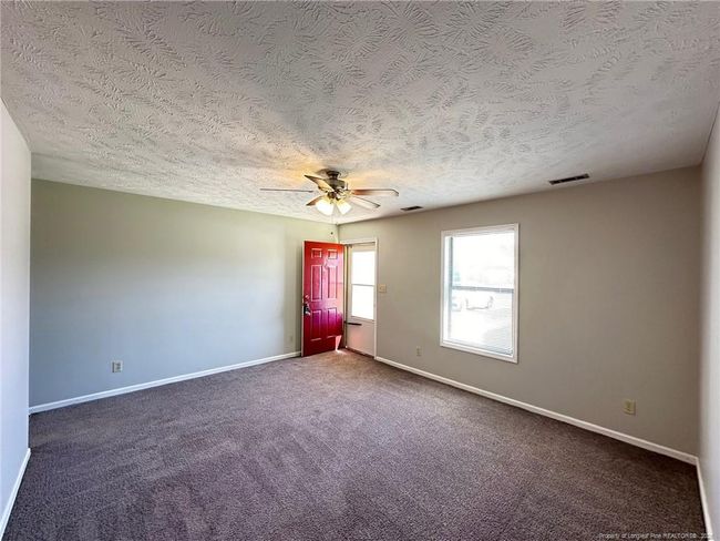 Entry into Living Room | Image 4