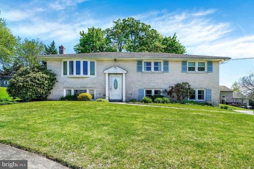 2020 Lycan Drive, York, PA, 17408 | Card Image