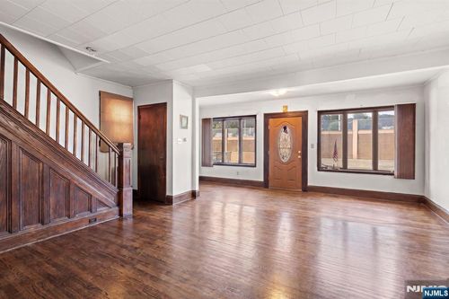 420 Rutherford Avenue, Lyndhurst, NJ, 07071 | Card Image