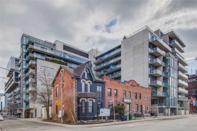 804 - 10 Morrison St, Condo with 2 bedrooms, 2 bathrooms and 1 parking in Toronto ON | Image 1