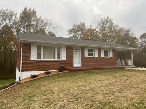 301 Marrowbone Cir, Martinsville, VA, 24112 | Card Image