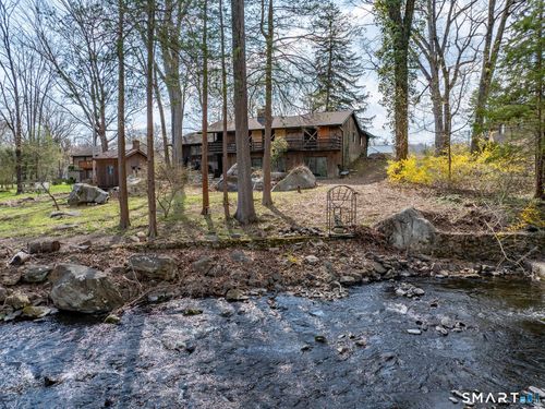 79 Loughran Ave, Stamford, CT, 06902-1107 | Card Image