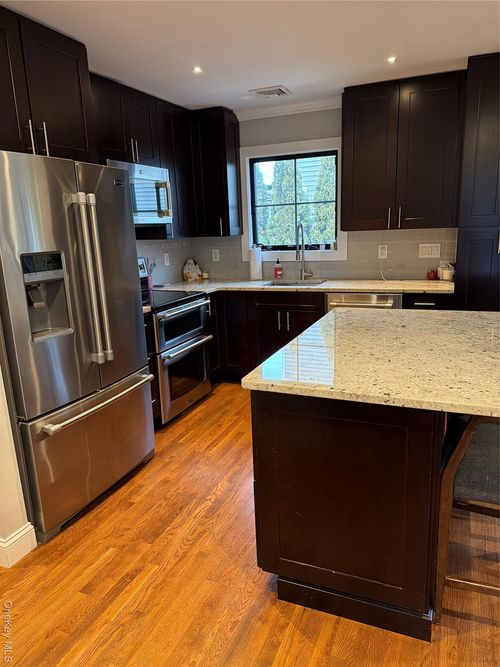 700 Truman Avenue, Hempstead, NY, 11554 | Card Image