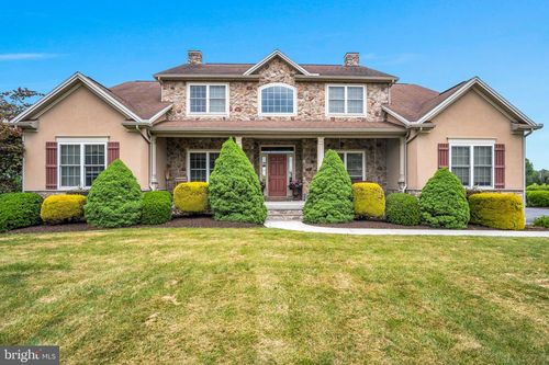 365 S Middlesex Rd, CARLISLE, PA, 17015-8502 | Card Image