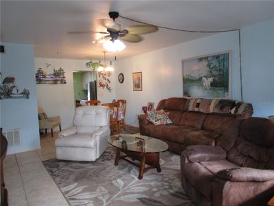 22 - 1921 58th Avenue N, Condo with 2 bedrooms, 1 bathrooms and null parking in St Petersburg FL | Image 3