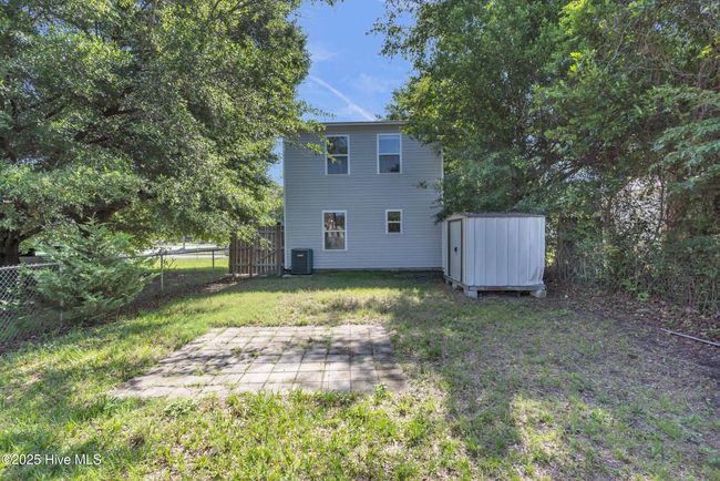 1004 8 Th St, House other with 3 bedrooms, 2 bathrooms and null parking in Wilmington NC | Image 27