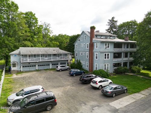 10-610 Manville St, Great Barrington, MA, 01230-1912 | Card Image