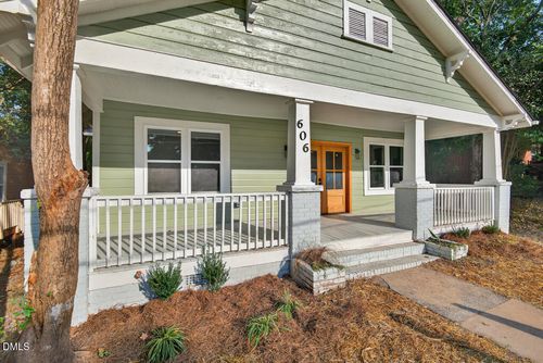 606 N Maple St, Durham, NC, 27703-2032 | Card Image