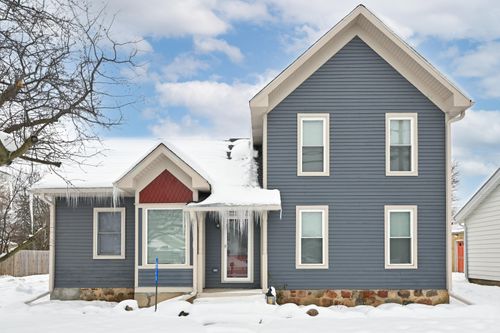 8310 Antioch Rd, Salem, WI, 53168-9401 | Card Image