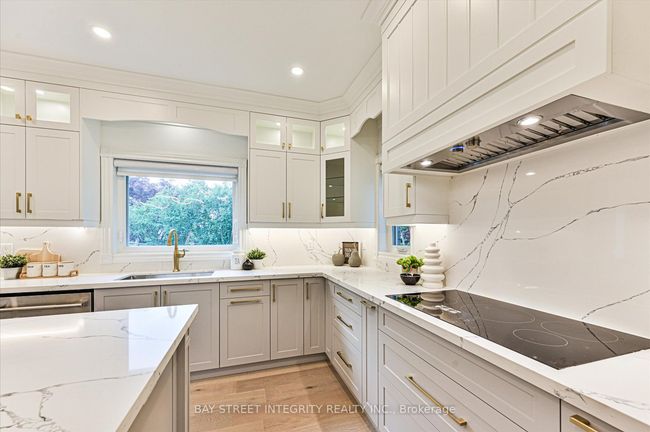70 Macrill Rd, House other with 5 bedrooms, 5 bathrooms and 5 parking in Markham ON | Image 18