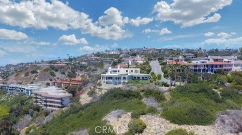 301 E Avenida Cordoba, San Clemente, CA, 92672 | Card Image