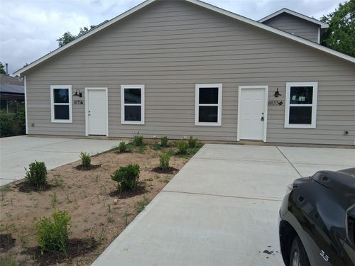 6835 Landor Street, Houston, TX, 77028 | Card Image