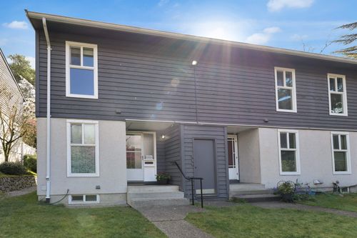 25-315 Schoolhouse St, Coquitlam, BC, V3K5P4 | Card Image