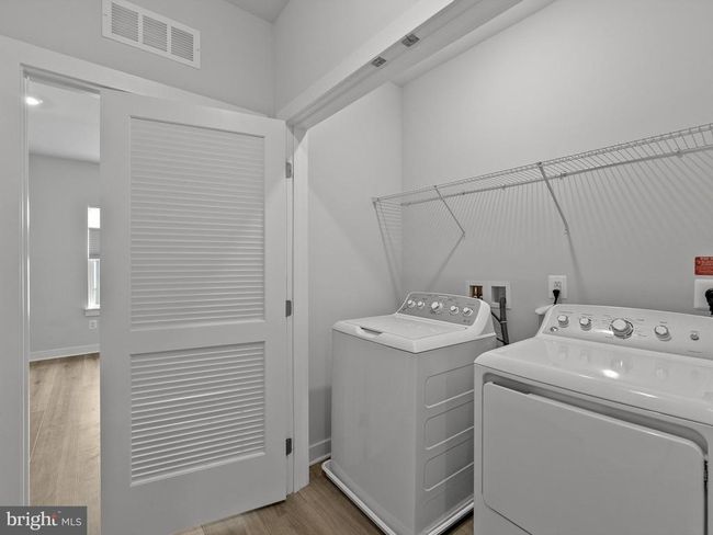 3V - 12865 Mosaic Park Way, Condo with 2 bedrooms, 2 bathrooms and null parking in HERNDON VA | Image 8