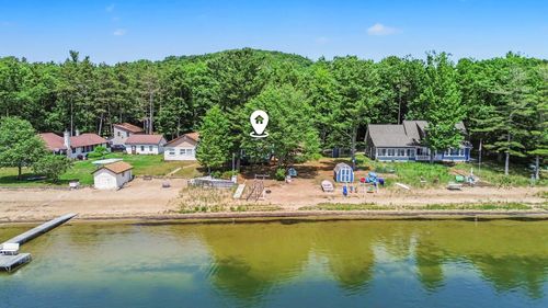 4098 6th St, Frankfort, MI, 49635-9418 | Card Image