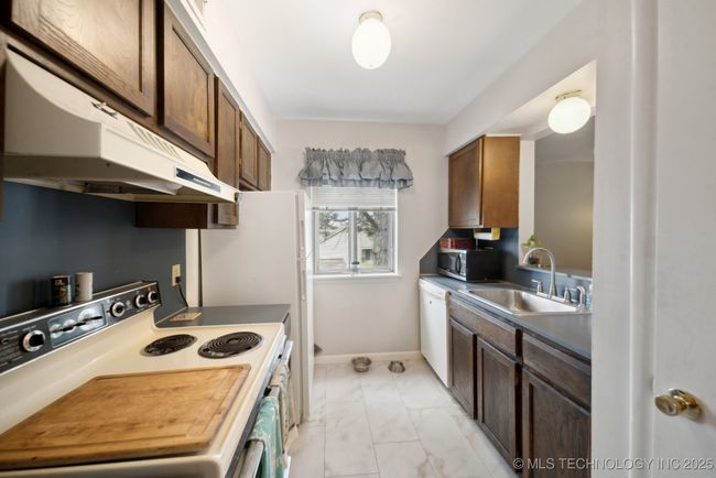 APT-227 - 7447 S Yale Ave, Condo with 2 bedrooms, 2 bathrooms and null parking in Tulsa OK | Image 11