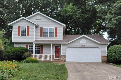 1228 Cedar Ridge Ct, Collinsville, IL, 62234-3885 | Card Image
