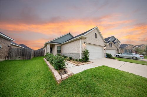 31206 Whitfield Ct, Fulshear, TX, 77441-2323 | Card Image