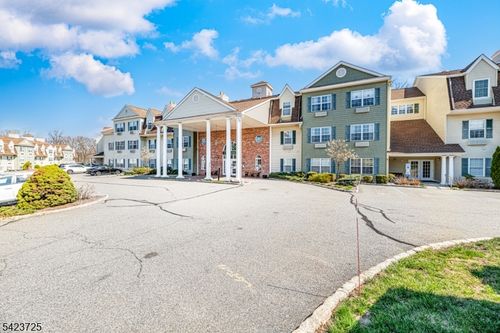 211-9211 Richmond Rd, West Milford, NJ, 07480-5130 | Card Image