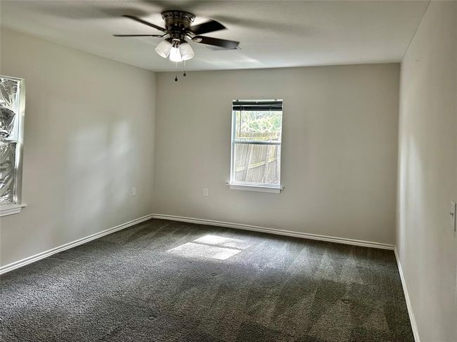 Large Master Suite | Image 7