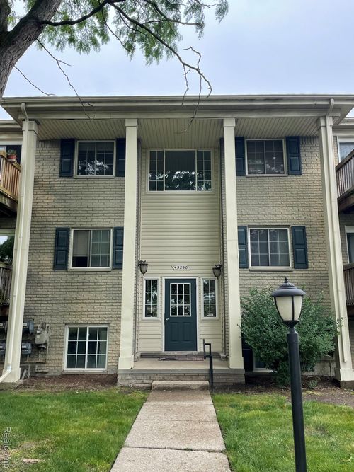 45250 Keding St, Utica, MI, 48317-6036 | Card Image