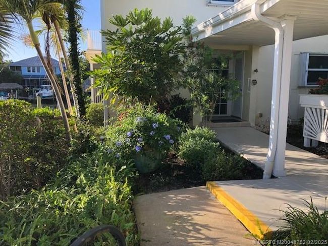 APT-16 - 3901 Saint Lucie Blvd, Condo with 2 bedrooms, 3 bathrooms and 1 parking in Stuart FL | Image 54