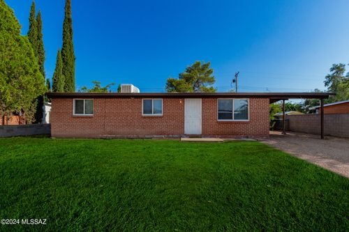 4846 E 23rd St, Tucson, AZ, 85711-4912 | Card Image