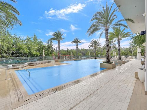 403-16385 Biscayne Blvd, Aventura, FL, 33160-5454 | Card Image