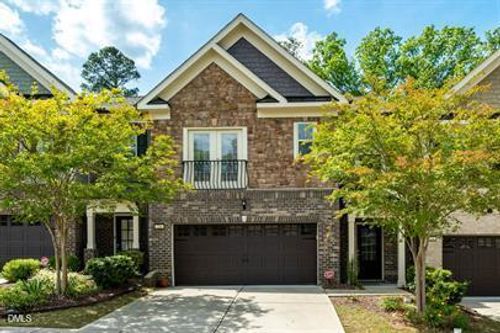 226 Daymire Glen Ln, Cary, NC, 27519-5609 | Card Image
