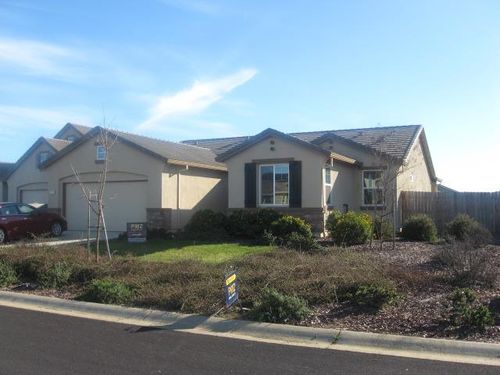 1810 St Croix Ct, Plumas Lake, CA, 95961-8747 | Card Image