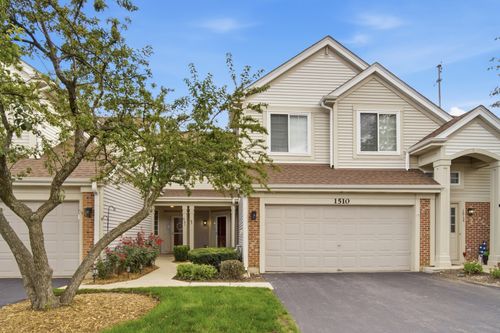 1510 N Waterbury Cir, Palatine, IL, 60074-7069 | Card Image