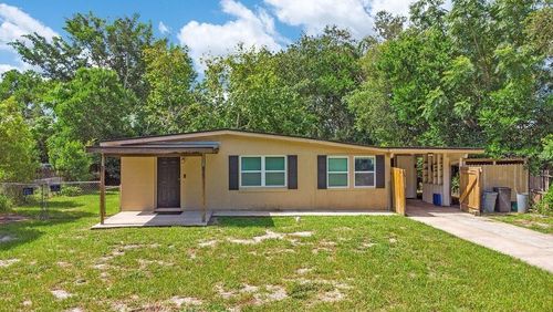 310 E 6th St, CHULUOTA, FL, 32766-8621 | Card Image