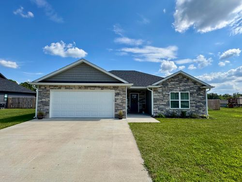 6512 Douglas Pkwy, HALLSVILLE, MO, 65255-8920 | Card Image